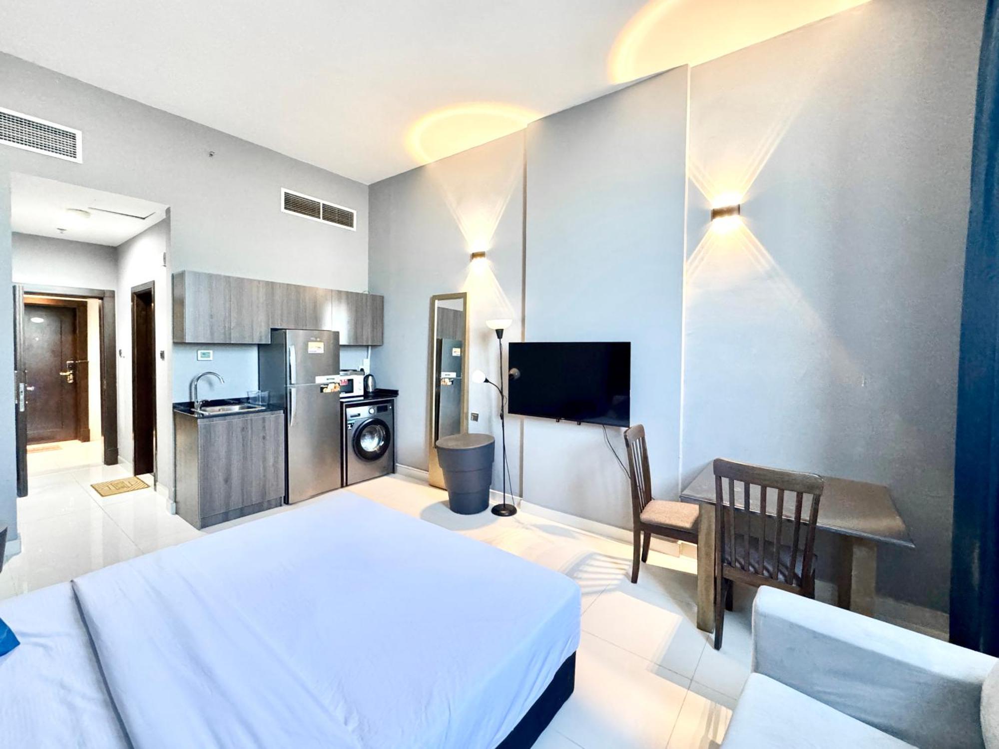 Al Manara Classic Lux